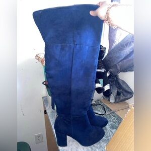 Stylish Blue Suede Over-the-Knee Boots